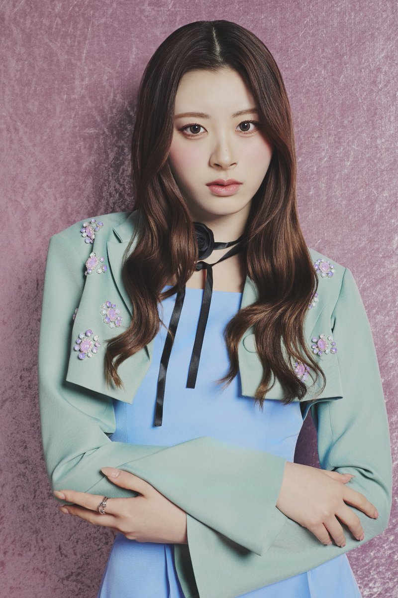 _missmercy_'s tweet photo. 👑 𝑪𝑶𝑪𝑶𝑵𝑨 👑
𝑵𝑬𝑾 𝑨𝑹𝑻𝑰𝑺𝑻 𝑷𝑯𝑶𝑻𝑶

⋆𝘔𝘌𝘔𝘉𝘌𝘙 𝘊𝘖𝘔𝘔𝘌𝘕𝘛 ⋆
メジャーデビュー初の楽曲｢Be The One｣ぜひ直接パフォーマンスを見に来てください！
私たち7人の強い覚悟を受け取ってもらえると嬉しいです。

Instagram: https://t.co/YnliXrufd9

┈┈┈┈┈┈┈┈┈┈

𝑴𝑰𝑺𝑺 𝑴𝑬𝑹𝑪𝒀 𝑴𝑨𝑱𝑶𝑹 𝑫𝑬𝑩𝑼𝑻 𝑶𝑵𝑬 𝑴𝑨𝑵 𝑳𝑰𝑽𝑬
『𝑩𝒆 𝑻𝒉𝒆 𝑶𝒏𝒆』

𝟐𝟎𝟐𝟔.𝟏𝟏.𝟐𝟑 (𝑴𝒐𝒏/𝑯𝒐𝒍𝒊𝒅𝒂𝒚)
📍 東京キネマ倶楽部

𝟏𝑺𝑻｜𝟏𝟒:𝟎𝟎     𝟐𝑵𝑫｜𝟏𝟕:𝟑𝟎

🎫 https://t.co/YNJpRWoYsc
#マーシー #MISSMERCY
