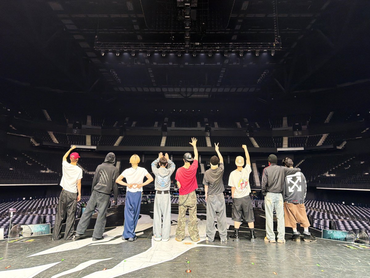 andTEAMofficial's tweet photo. 2026 &amp;TEAM CONCERT TOUR 'BLAZE THE WAY'

CHIBA, Are you ready?🔥

#andTEAM #エンティーム
#ASIATOUR_BLAZETHEWAY
#BLAZETHEWAY_JAPAN https://t.co/02Wpwq2k0u