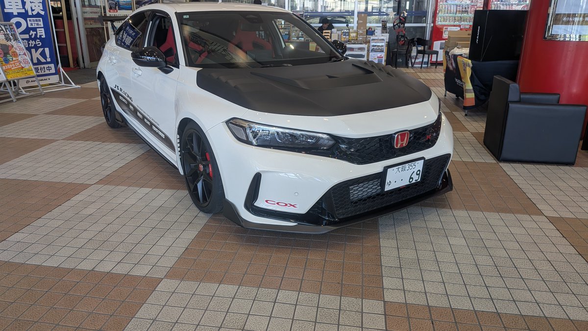 hellcat2501's tweet photo. J'SRACING SAかしわ沼南でイベント開催中です。
#jsracing https://t.co/WcsS6T5M2o