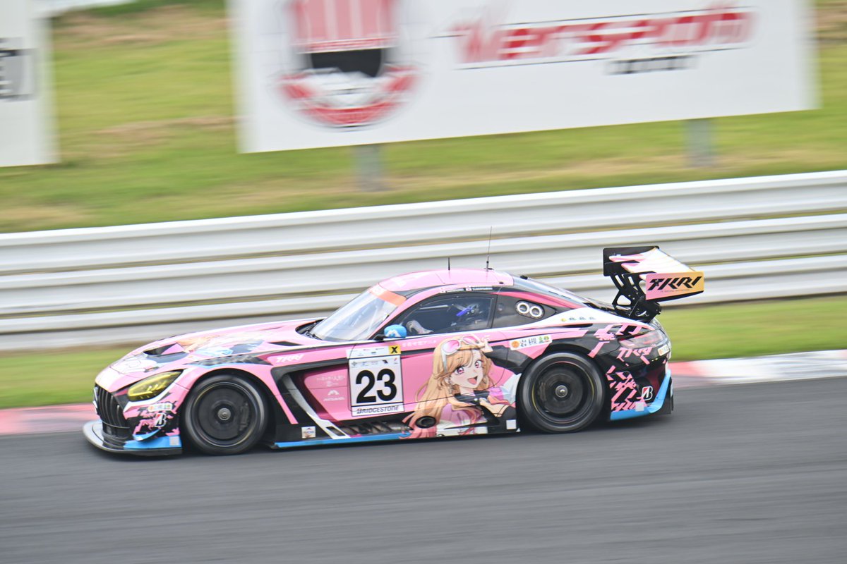 debbizo_'s tweet photo. S耐の予選を見にきた
やっぱりモータースポーツはいい https://t.co/v6SGvpcnRL