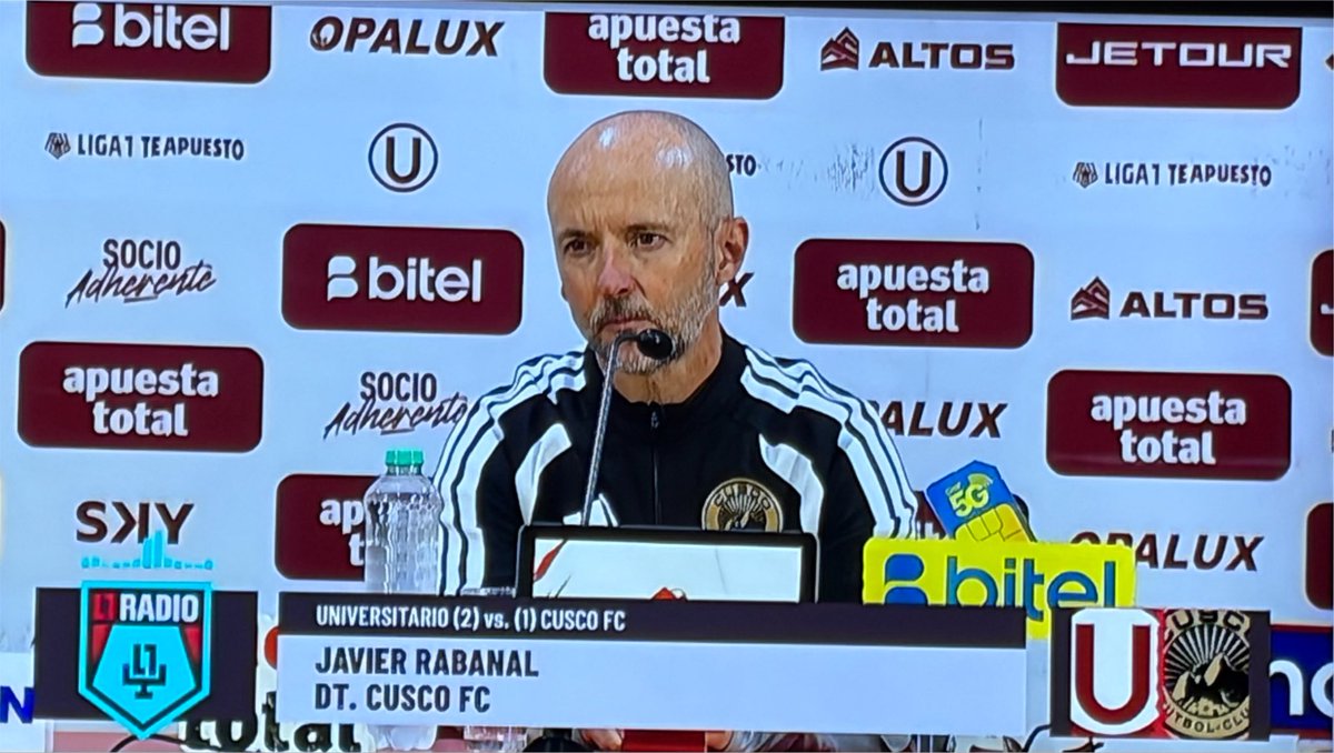 MacedoJeronimo's tweet photo. Javier Rabanal: “Hay páginas sensacionalistas que pone cosas mías de alineaciones y plantilla que no son verdad. No salió las cosas cómo imaginábamos. Ese aprecio que ellos (jugadores de la U) demostraron me ayudan. Los traté siempre bien y con respeto. Se acabó el chiringuito” https://t.co/BRO0VPVSqV