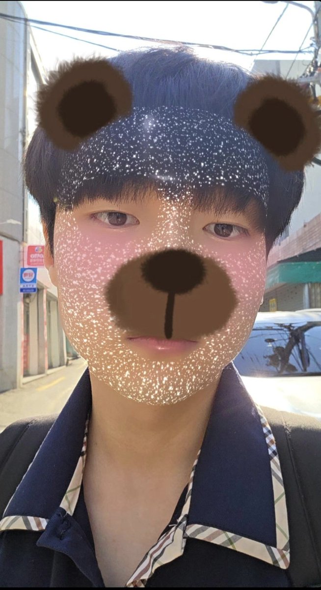 5v6rg's tweet photo. 오늘 전주가는데 보이면 인사해줘요 https://t.co/7GpJKO3qYE