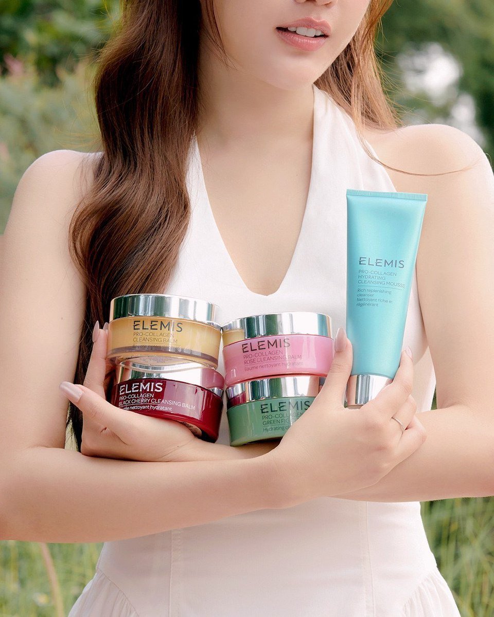 freenfanclub_'s tweet photo. Her cleansing favourites. A new glow begins. 

ผลิตภัณฑ์ที่เธออยากแนะนำให้กับทุก ๆ คนได้ทดลอง เตรียมพบกับ Friend of ELEMIS Thailand คนล่าสุด 💙

Reveals soon.
📅 01.08.26

#srchafreen‌ #ELEMIS
#ELEMISThailand
#FriendOfElemisThailand https://t.co/Wqm2RMmoS3