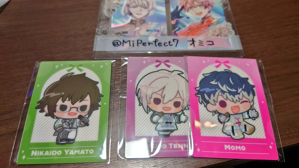 MiPerfect7's tweet photo. 【交換】アイナナ JOYSOUND カード

譲：大和、天、百
求：壮五(友人分)、巳波、悠

新潟手渡し。手渡しがいなければ郵送可能です。 https://t.co/AA14Td8E3D