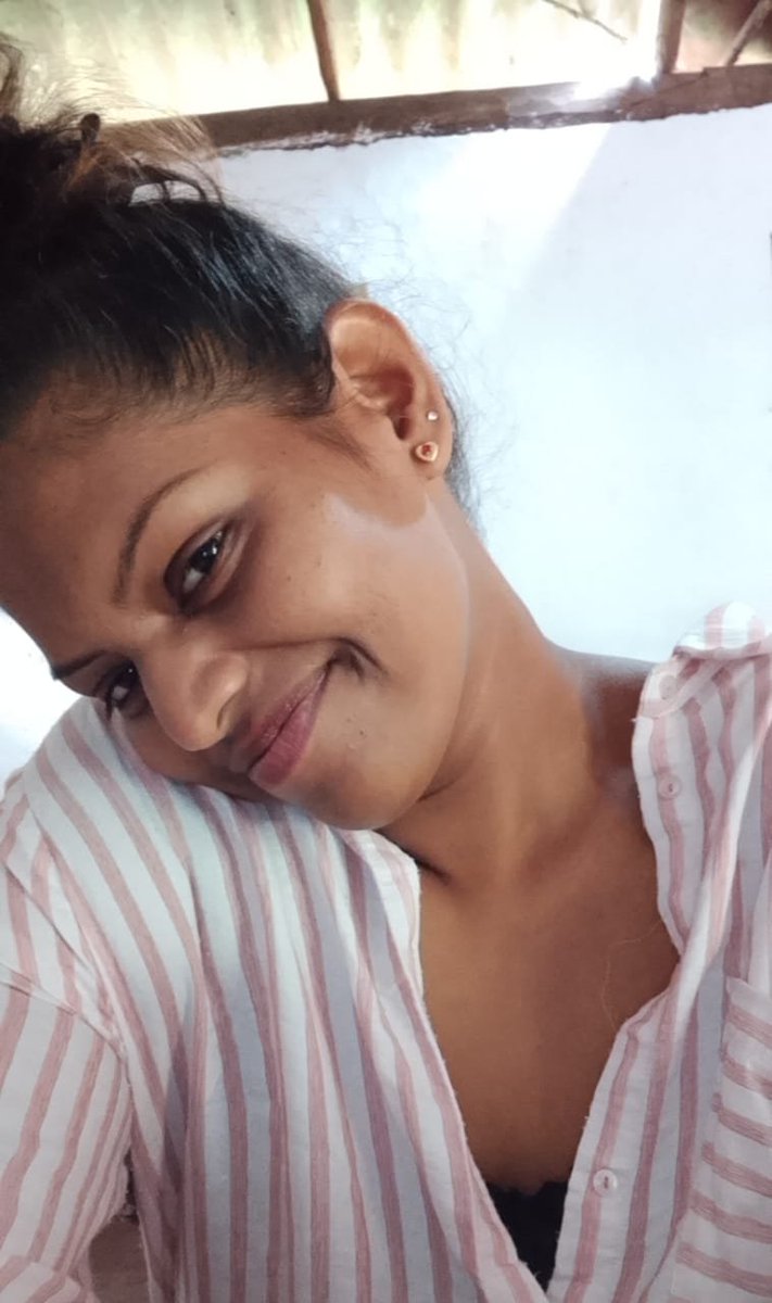SumithraRanjan3's tweet photo. Natural Beauty🧡 https://t.co/i9kKu3tDTB