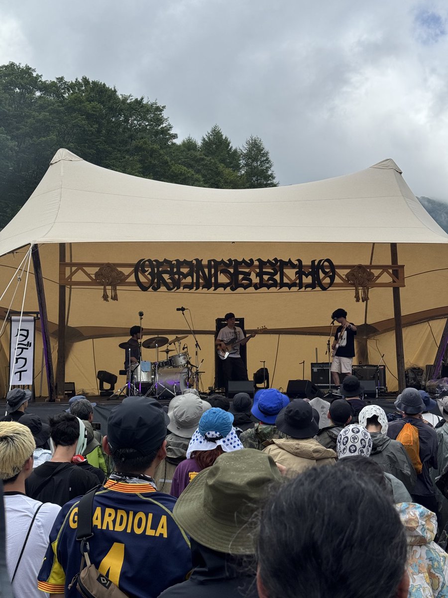 Wilder_Stern's tweet photo. #fujirock2026
#タデクイ
ちょ〜カッコ良いよ！ https://t.co/jr7lPVJwFF