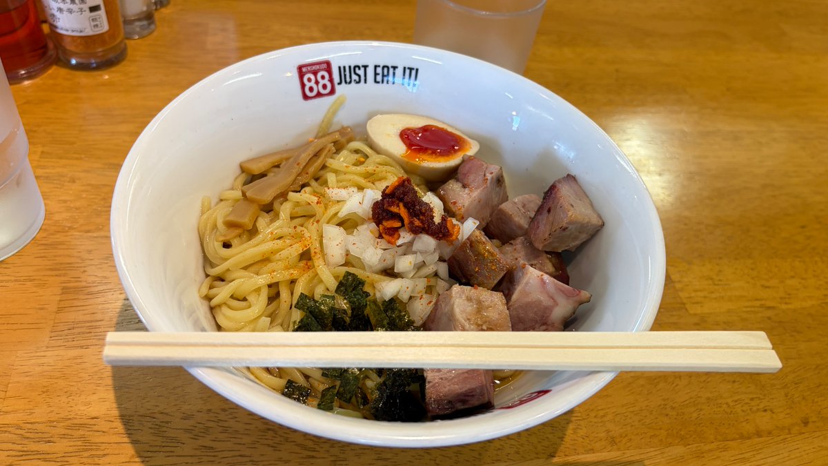 731371jt's tweet photo. 麺食堂 88にて、つけ麺、まぜそばご馳走様でした！ https://t.co/0cJPbNnxcd