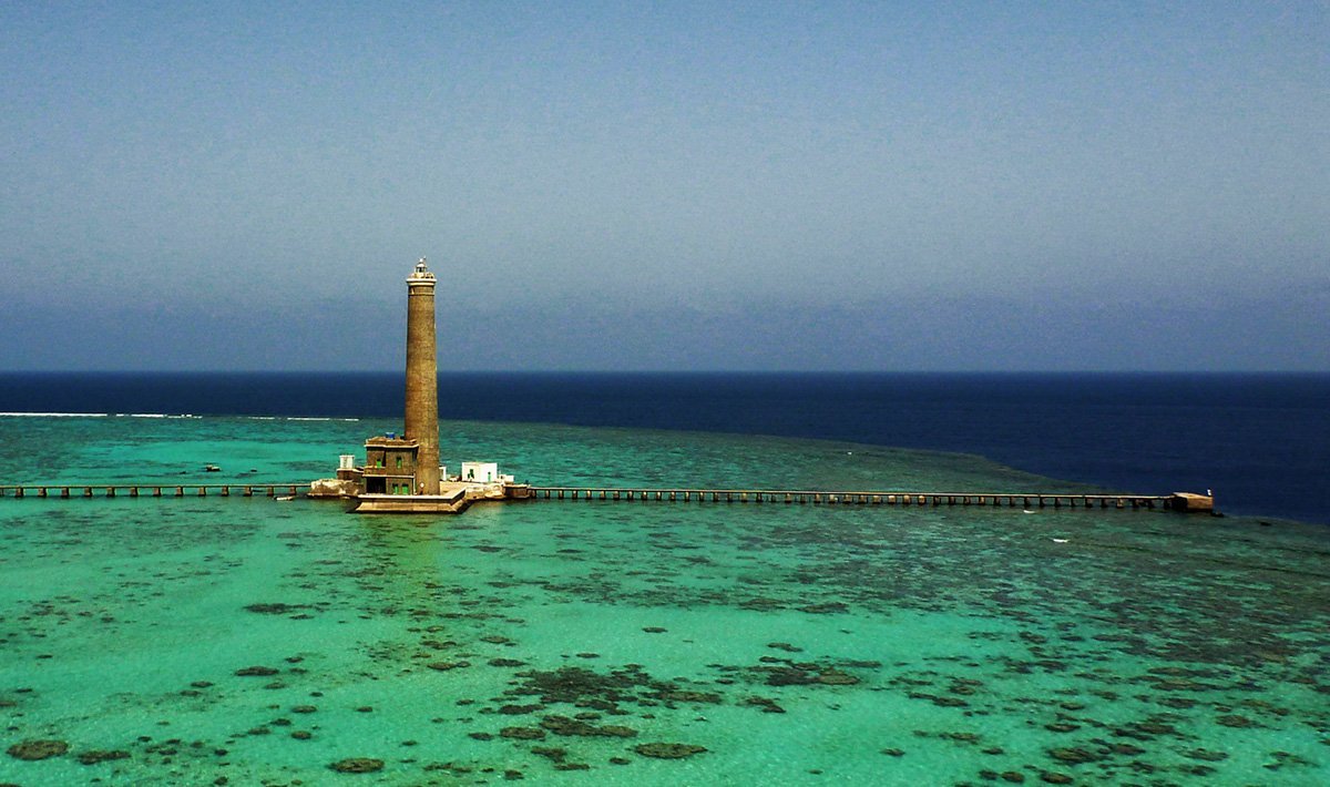 SudaneseCulture's tweet photo. Sanganeb Marine National Park Lighthouse
Red Sea, Sudan.
#SudaneseCulture 

فَنار محميّة جزيرة سَنقنَيَب المرجانيّة
البحر الأحمر, السودان.
 #ثقافة_سودانية https://t.co/TnhSCT6MtN