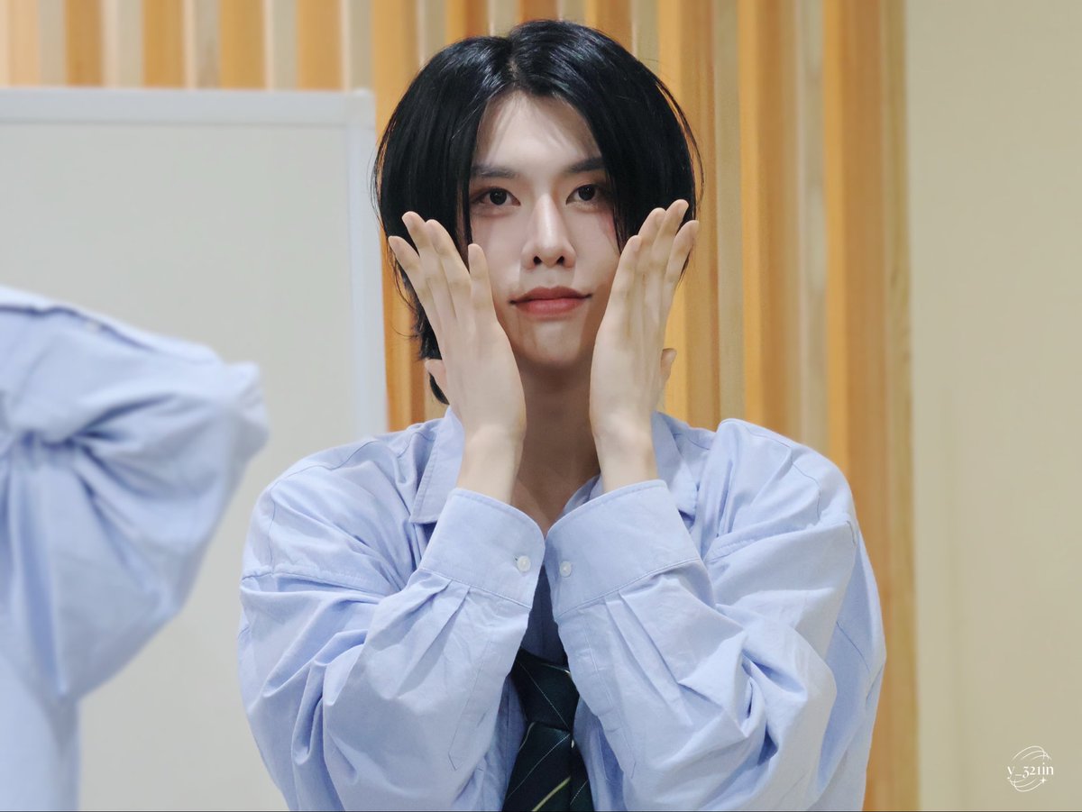 y_321in's tweet photo. 260502 1부

ASCENDER 1st LIVE “TO THE SKY”

#어센더 #ASCENDER 
#이진 #YIJIN #아히루오 https://t.co/6WQss46ZNG