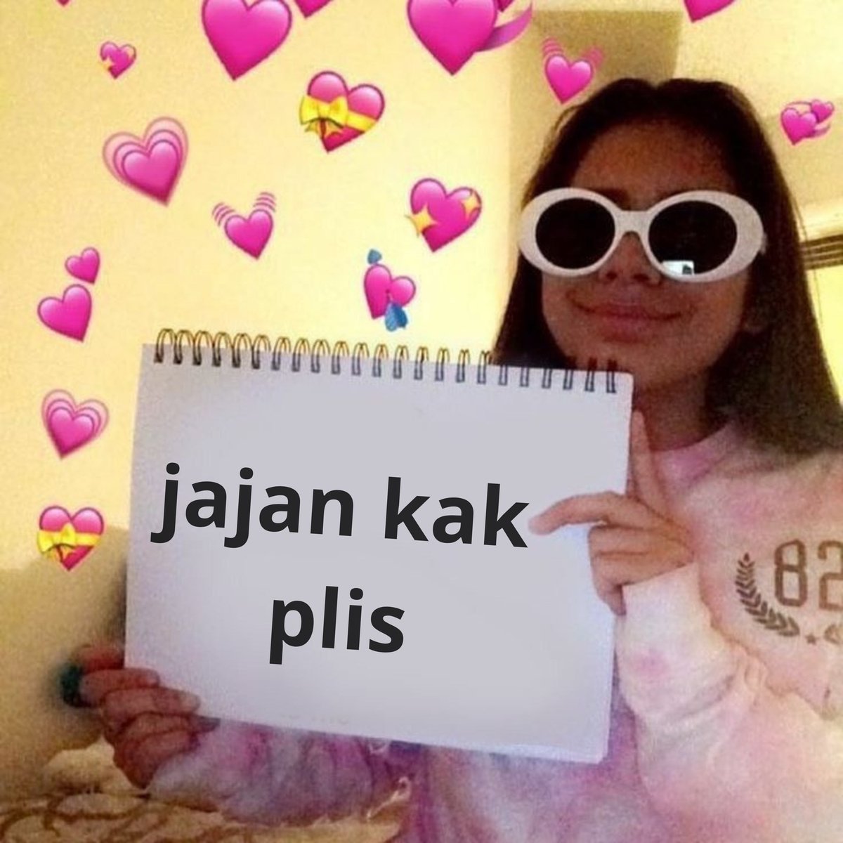 snowkiyss's tweet photo. @mariooline Satset banget wa kak https://t.co/A3X5a4cQOt https://t.co/b6cJAZvLoY