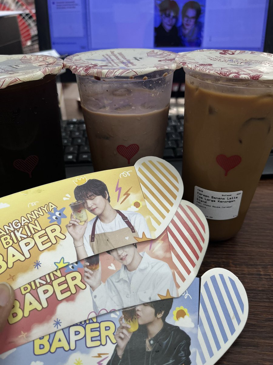 kolorPermpoon's tweet photo. @jefdimples Asli,dan hari ini pun masih dengan barista yang sama anjir😭
“Balik lagi??”
Mas andai kamu tau,kalo ga karena hc aku ga akan ke sini😭😭😭😭 https://t.co/Hv31hjCa7C