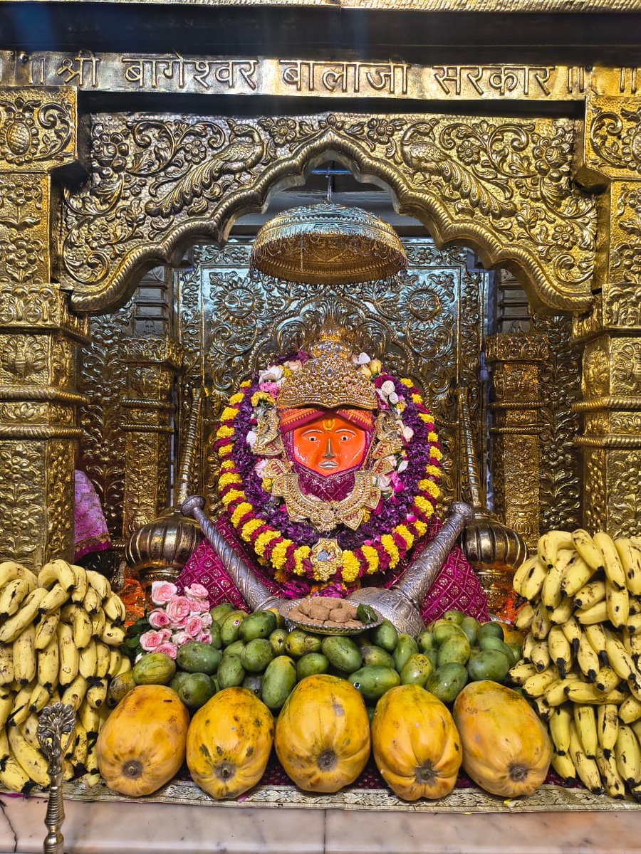 bageshwardham's tweet photo. दिव्य दर्शन श्री बाला जी सरकार
श्री बागेश्वर धाम सरकार ग्राम गढ़ा (मध्यप्रदेश)
25-07-2026
#bageshwardham
#bageshwardhamsarkar
#divyadarshan
#balaji https://t.co/Xyzrg9iK6x