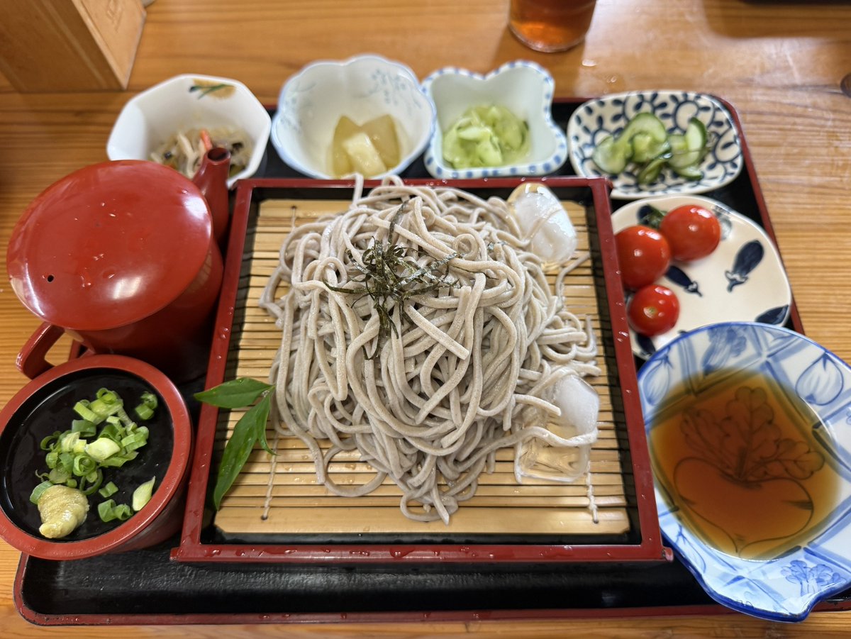kurocha1's tweet photo. そば https://t.co/1d4RGJEqtO