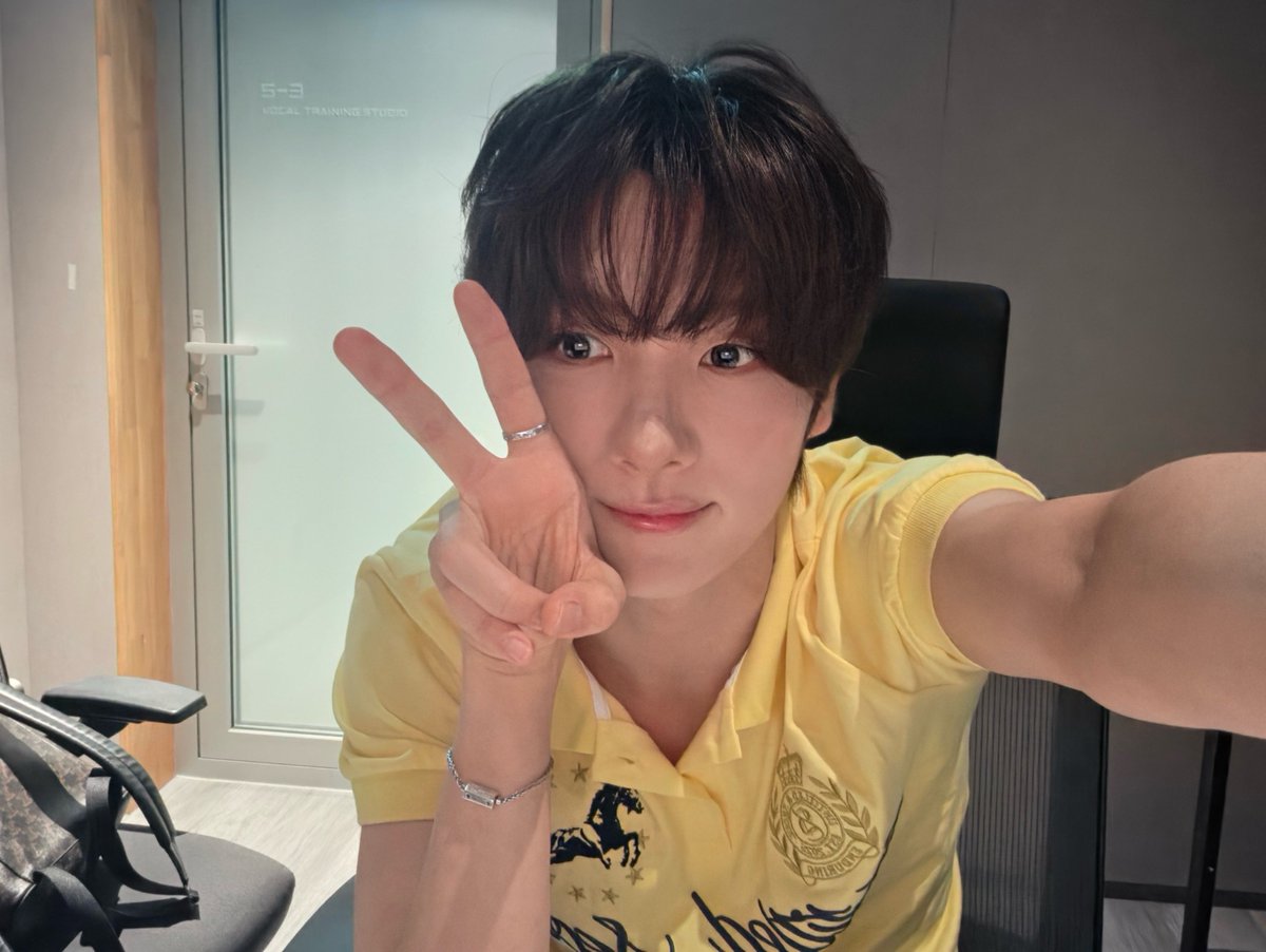 _paang2's tweet photo. 요즘 햄형제 붐은 가로셀카인가봐
너무너무귀엽당.. https://t.co/TIvam1RlJI