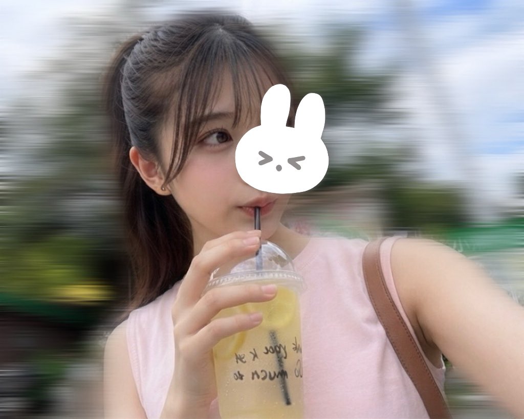 aina_sweets's tweet photo. おはあいな🍰
急な質問なんだけど…
落ち着いたカフェでまったり派？
それとも、ちょっとアクティブにお出かけ派？
もっと仲良くなった時のために知りたいな💓 https://t.co/c9XXup2GYg