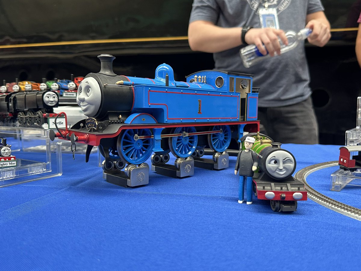 Mr_C_Railway's tweet photo. All set up for the show tomorrow!!! https://t.co/xlqcGiwK47