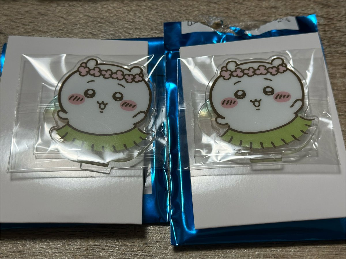 recciware's tweet photo. 【交換】ちいかわ 映画 人魚の島のひみつ
 アクリルスタンド

【譲】ちいかわ ×2

【求】ハチワレ https://t.co/FXhEWgLCUF
