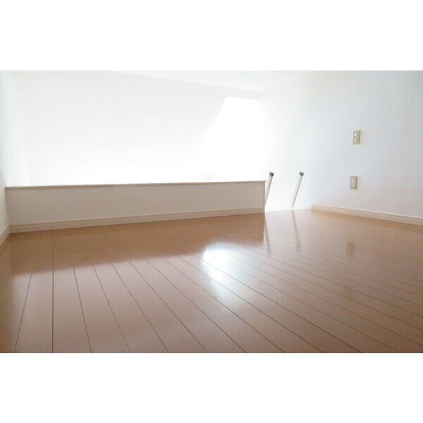 apartner_sendai's tweet photo. 東北医科薬科大学 小松島キャンパスまで自転車で6分🚴
アップルハウス旭ヶ丘3 203 　
家賃1.8万円/管0.2万円
仙台南北線「旭ヶ丘」徒歩8分🚶
駅近で移動も便利🚃
★賃料プラス2,000円で家電付(TV、洗濯機、電子レンジ)★ 
#仙台賃貸
#東北医科薬科大学 小松島キャンパス https://t.co/oPMOQyDZEC