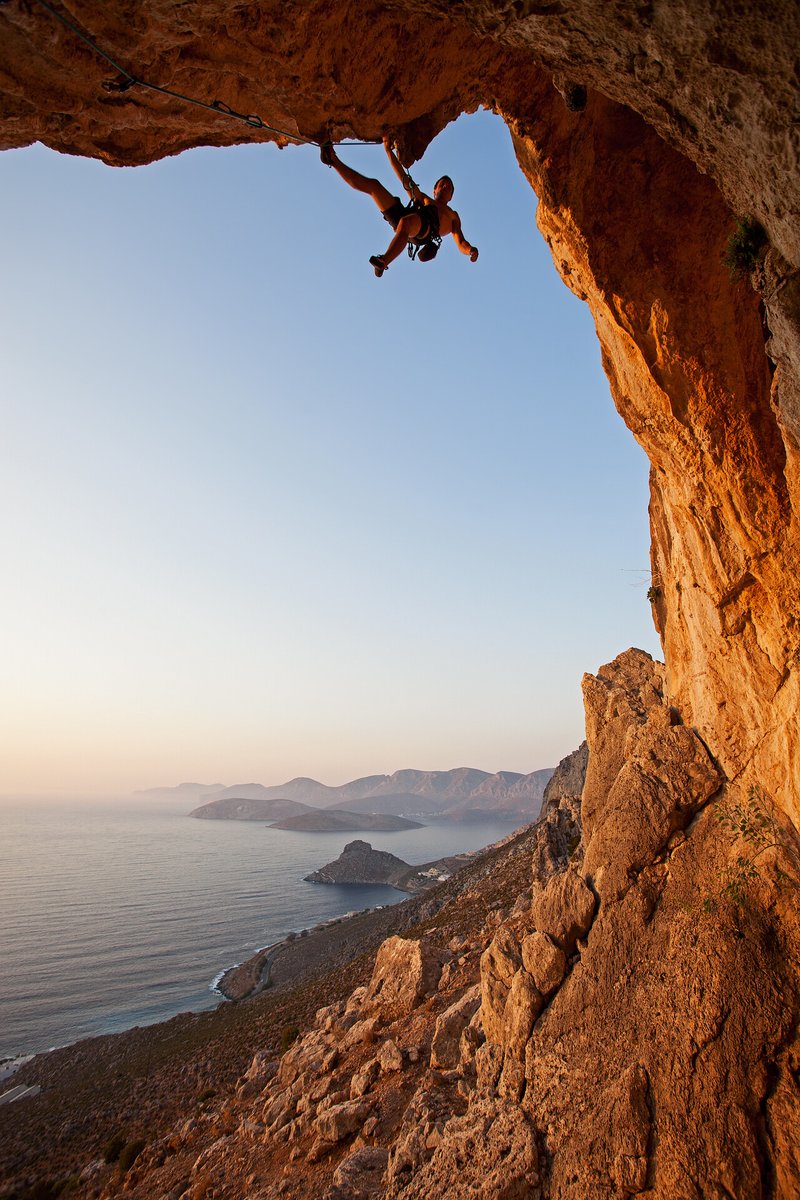 yankutin's tweet photo. Every step outside your comfort zone is a step toward your stronger self. Push harder, no excuses—today’s challenge is your tomorrow’s victory!， https://t.co/aR0pjMXKUF