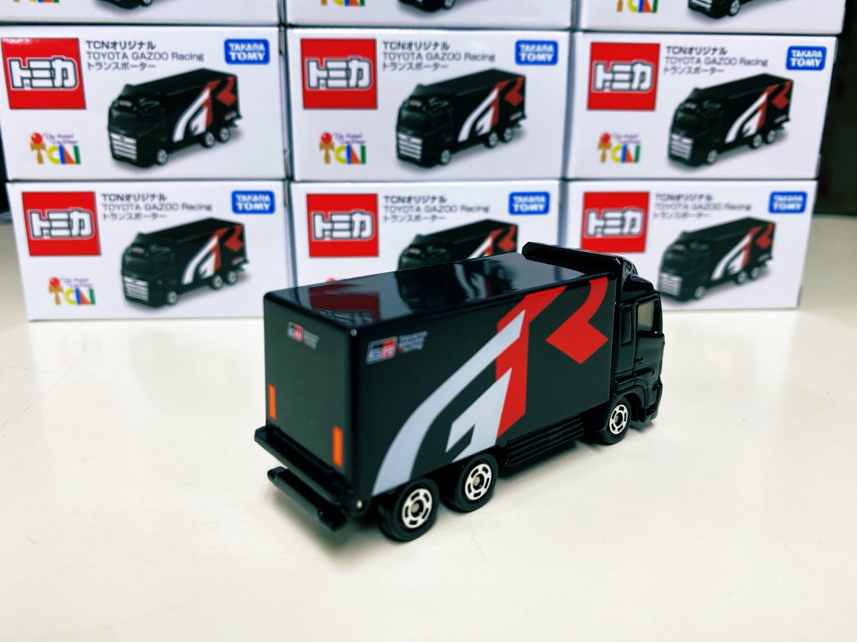 hearty_asahiya's tweet photo. 🚗本日発売🚗✨
TCNオリジナルトミカ🚛✨

『TOYOTA GAZOO Racing 
　　　　　トランスポーター』

入荷しております❗️

※お一人様(ご家族様)2台までとさせていただいております🙇

※ご予約いただいているお客様は一般店頭販売分の購入はお控えいただきますようお願い申し上げます🙇

#トミカ https://t.co/4tbLxhMDko
