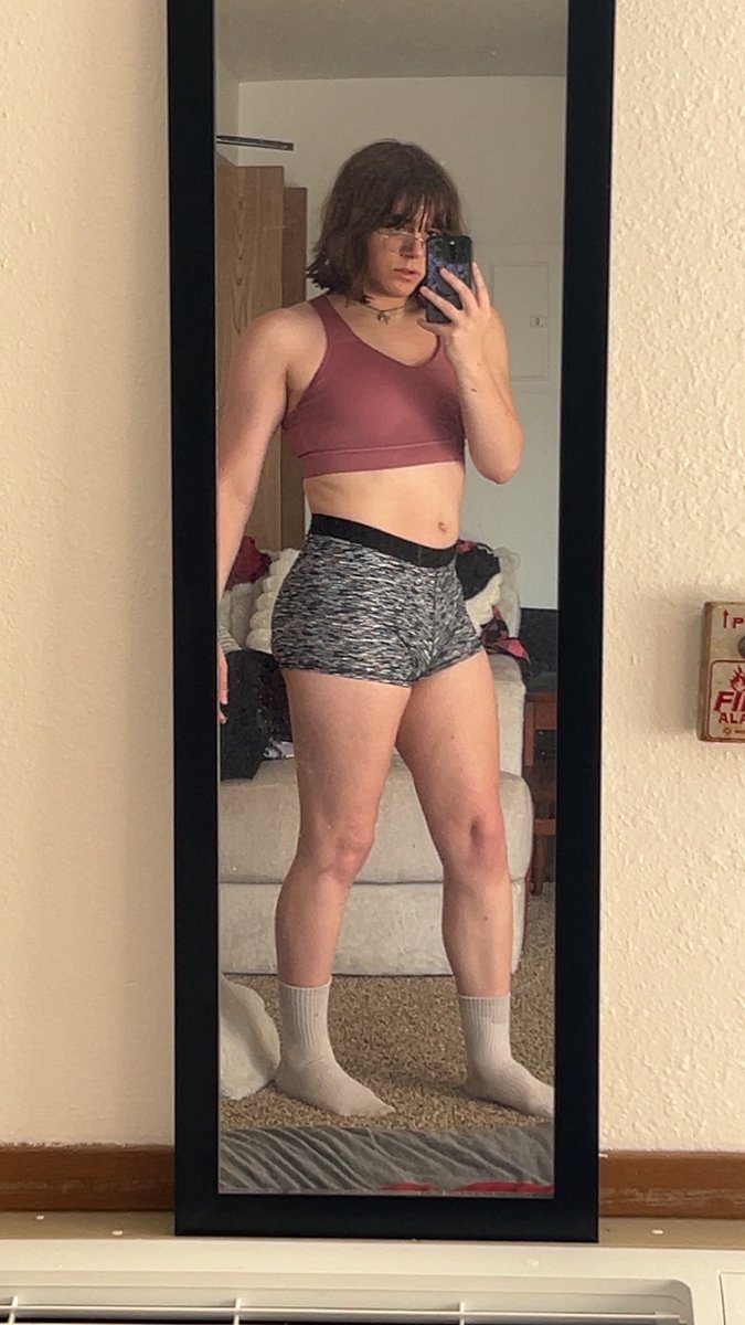 Ellie 🏳️‍⚧️ tweet media