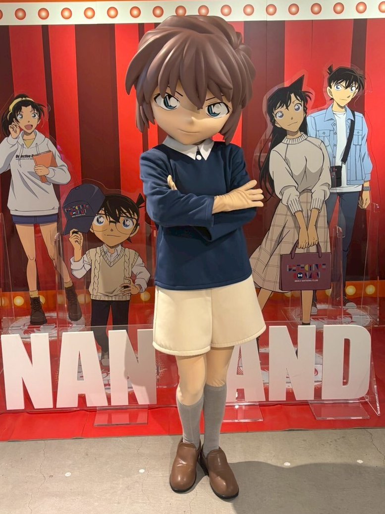 conan_land's tweet photo. #コナンランド
#ラブラ万代

本日の営業を開始しました。
皆様のご来場をお待ちしております！
※各整理券および入場待機列につきましては、添付画像よりご確認ください。

⭐️キャラクター撮影会
灰原哀／11時、13時、15時
※整理券配布：ラブラ２ 1F C smart 横 入り口

⭐️名探偵コナンカード
プレイヤー対戦／10:00～15:00
神経衰弱対戦／11:00～15:00
※整理券配布：ラブラ２ 3F ABC-MART前展示会場

■イベント公式HP
https://t.co/BRiRAaMpKl

■オンライン販売
https://t.co/LoxjWe2TPe
 
#名探偵コナン
