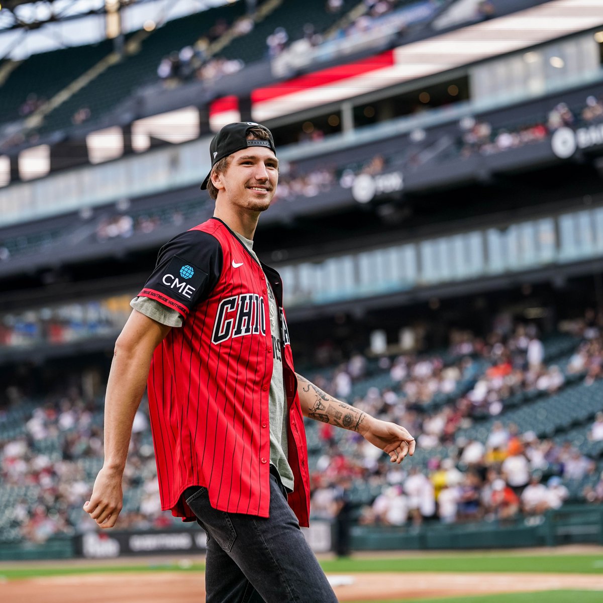 whitesox's tweet photo. Matas Buzelis in the house for Bulls Night! 🏀 https://t.co/Op63l5JHqT