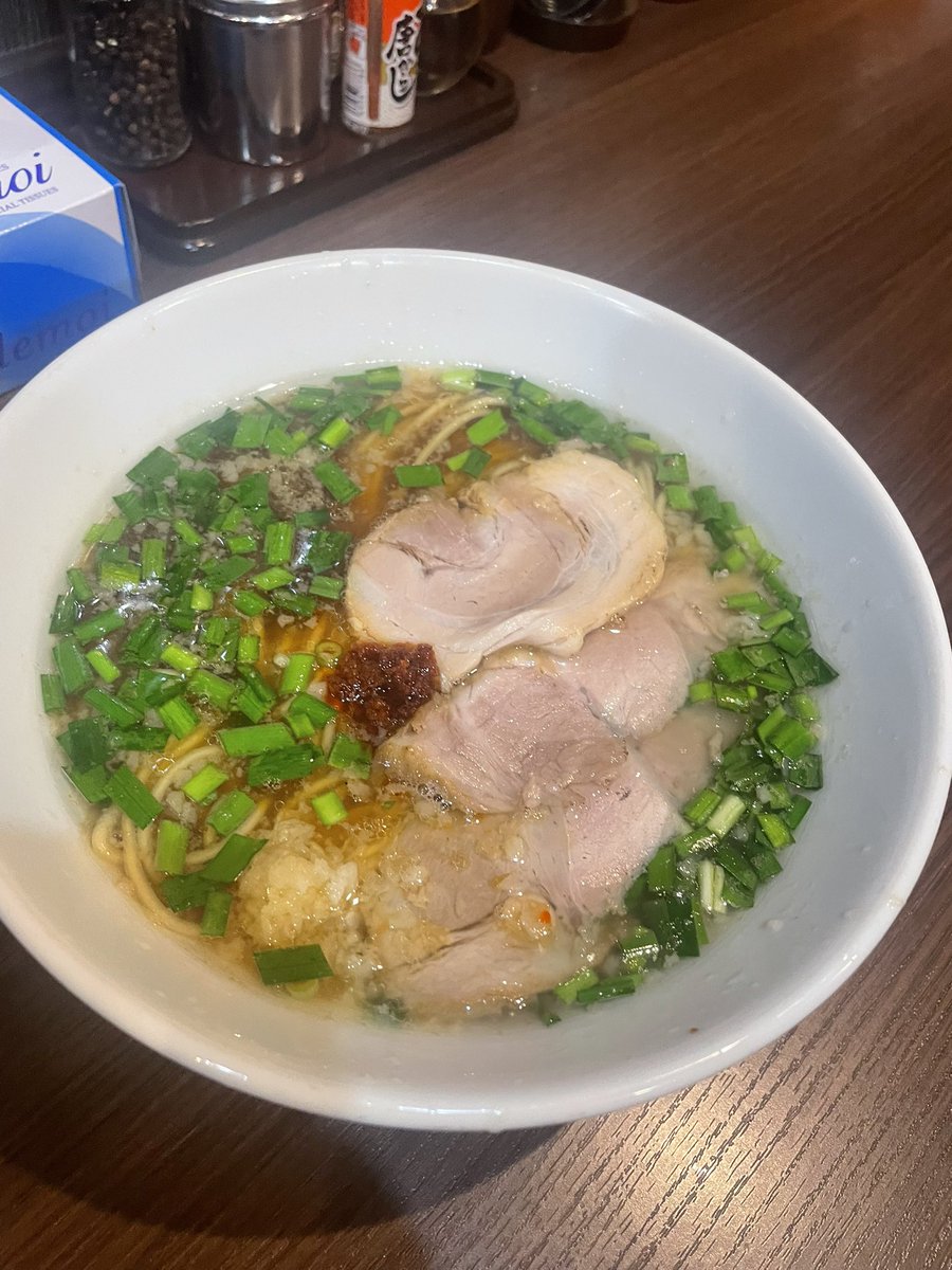 ichikiakira's tweet photo. おはようございます！
入間市東町のラーメン一樹です

7月25日(土)

限定A
スタミナラーメン900円

限定B
納豆まぜそば950円

前の券売機は100円玉が4枚しか入らないという
誰得なゴミ機能でご迷惑をおかけしておりましたが
新しい券売機は100円玉何枚でも入ります！
本日もよろしくお願い致します！ https://t.co/GoRNXC4tru