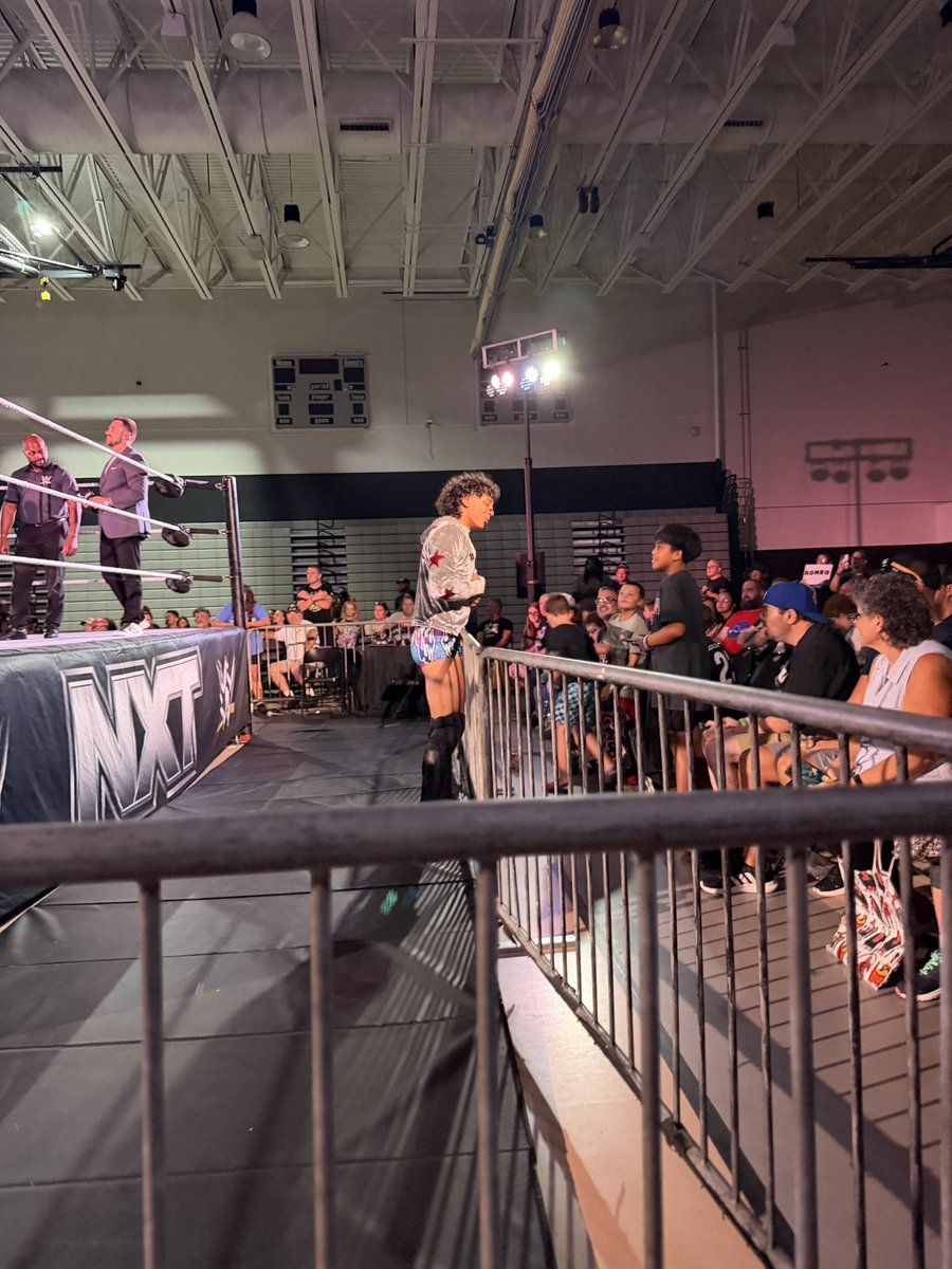 LexyHenke's tweet photo. #TheVanityProject is back (ughhh..) BUT NOAM DAR AND HIS PARTNER! What an entrance #nxtFortpierce #nxtftpierce @WWENXT https://t.co/eq0qbU4Rbd