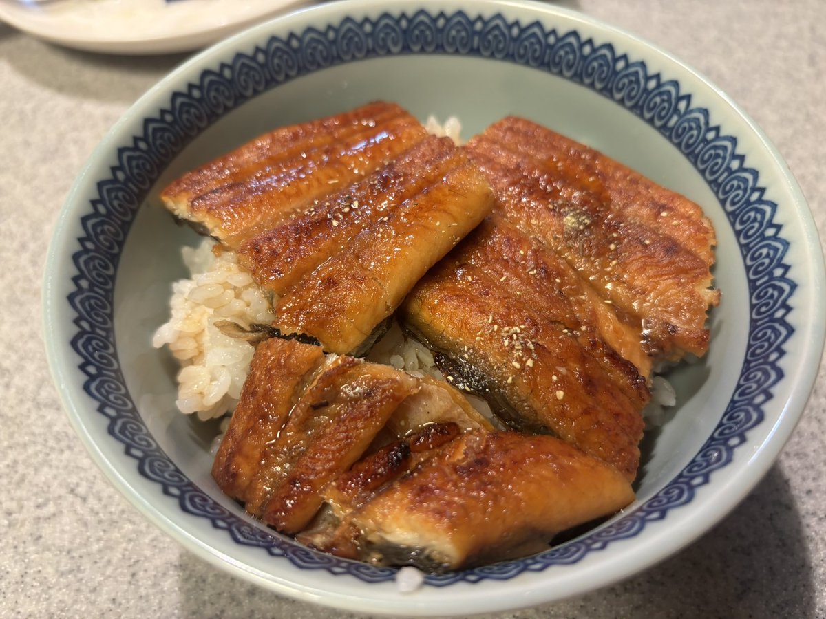 azuminoken3's tweet photo. 早飯して
バモスへ🤗 https://t.co/DYFzvcRQj1