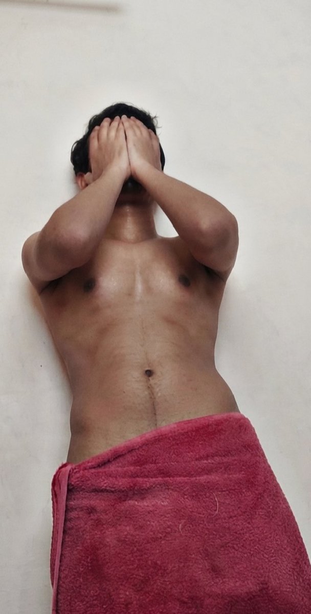 loverkitty312's tweet photo. Dm me if I'm your type ;) 😽💖 #gay  #gayguys #arab https://t.co/ssrqyVfyhy