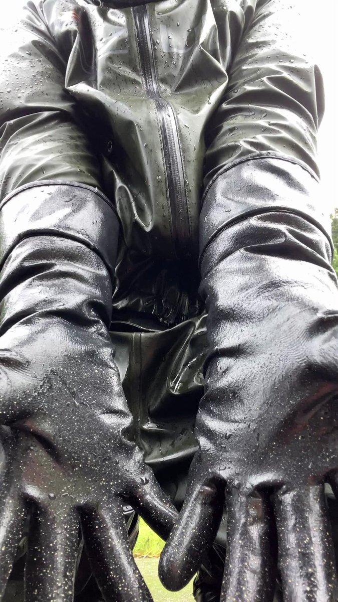 rubberyuu tweet picture