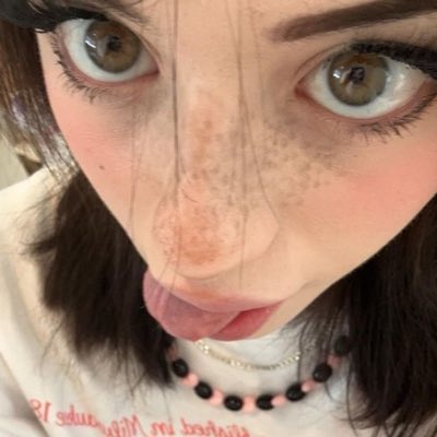 DuaLoly's tweet photo. #NewProfilePic https://t.co/EUJx9eZqTk