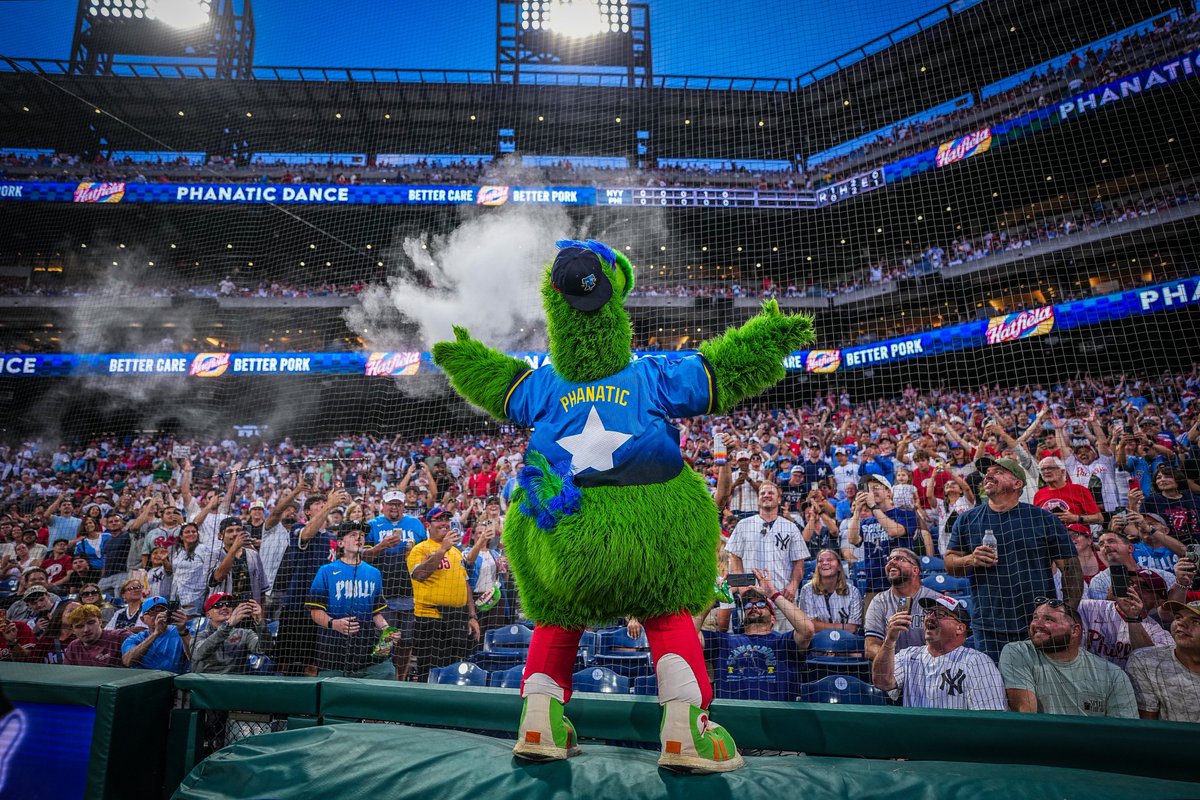 Phillies tweet picture