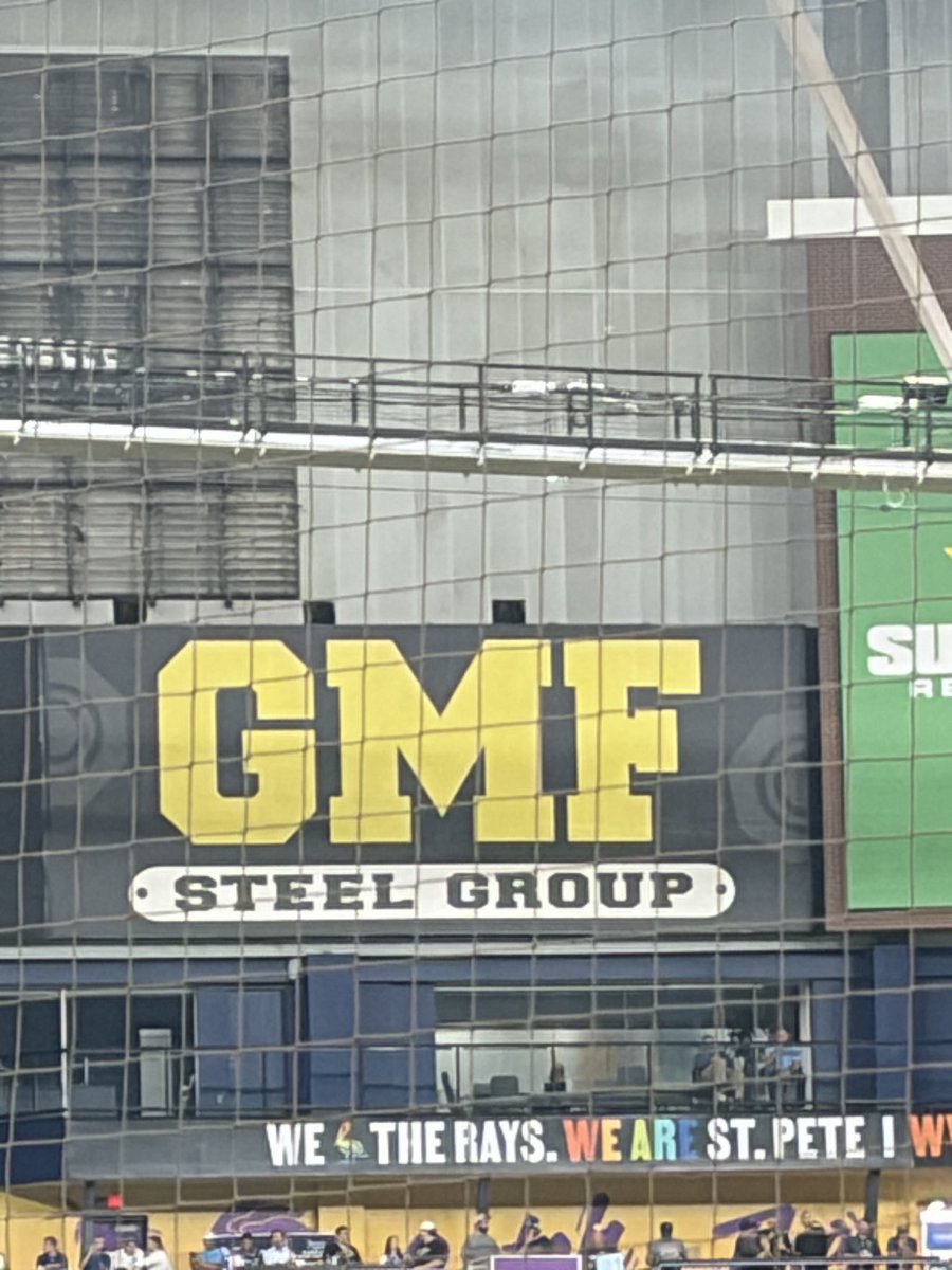 cpaul1285's tweet photo. Just missing a G up here @CoachJonSumrall! #GMFG 🐊🐊🐊 https://t.co/hsI6WJdzBk