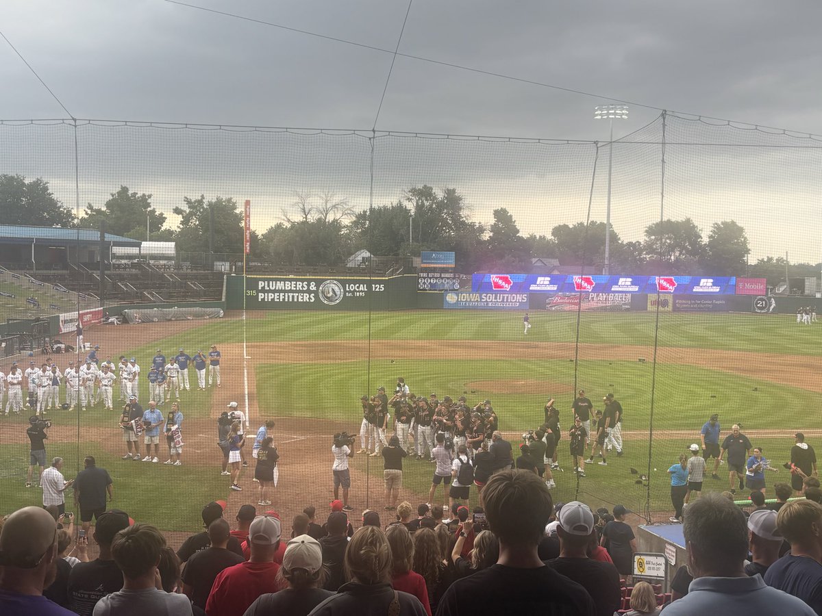 ngilbraith94's tweet photo. Congratulations to our baseball program! #StateChamps  🏆 https://t.co/gUkhqcklA7