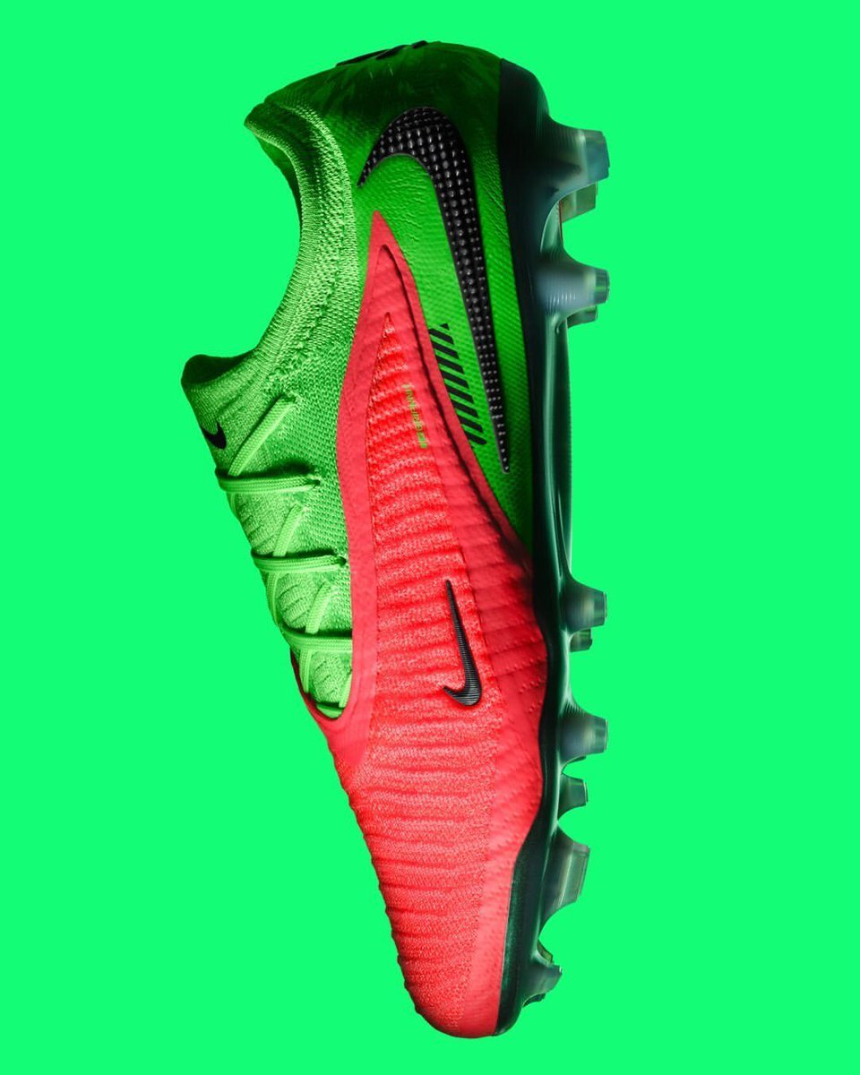 SneakerAlertHD's tweet photo. Nike Phantom 6 Low Elite "Erling Haaland" on sale for $162.73 w/ code DAYONE 🍉

https://t.co/kd1Utmp0qi https://t.co/neByK4JA7q