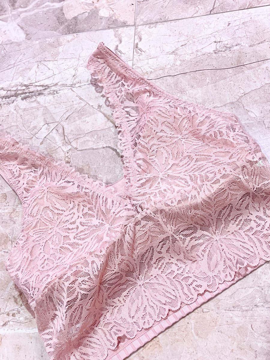 Rayasorayaa's tweet photo. KPN LAGI COBA BRAND BRA TERNYAMAN PROMO BESAR-BESARAN UP TO 50% di hari ini doang

greney push up bra 2 pcs: https://t.co/i4wJoH4vvT
greney 3pcs: https://t.co/ND0gDbEjKM
greney untuk pd besar seamless: https://t.co/Tb1ifdxVOF
felancy seamless: https://t.co/xIp03tbY0x https://t.co/oO0BDpfX7Z