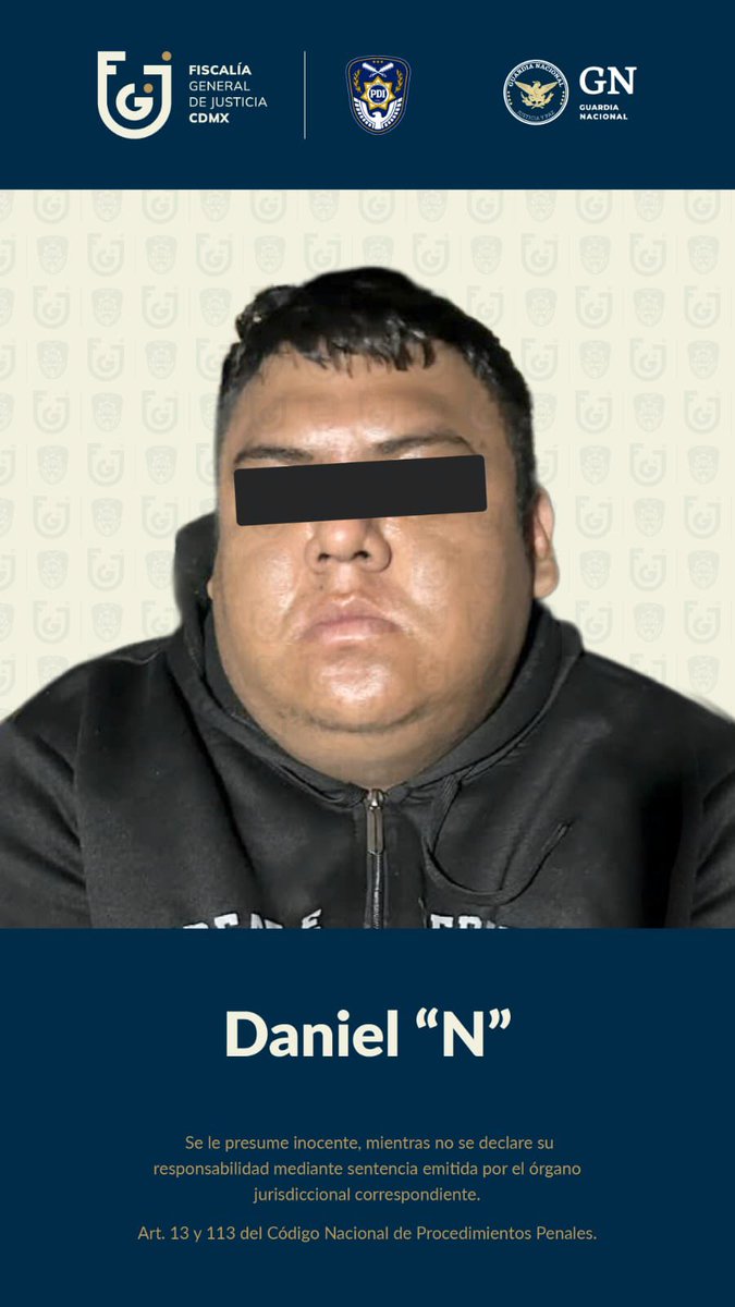 PDI_FGJCDMX's tweet photo. Daniel “N” alias “La Esfera”, fue detenido en un inmueble de la alcaldía @TlahuacRenace durante un cateo realizado por agentes #PDI, en coordinación con @GN_MEXICO_, derivado de ello, la Fiscalía CDMX obtuvo su vinculación a proceso por la probable comisión en delitos contra la salud, en su modalidad de narcomenudeo.

Labores de inteligencia permitieron identificar al imputado como presunto integrante del grupo delictivo “La Glendisa”, al que se le atribuyen actividades de narcomenudeo, extorsión y otros hechos violentos, principalmente en la alcaldía @Alc_Iztapalapa.

https://t.co/MM3ZbUi0Sl