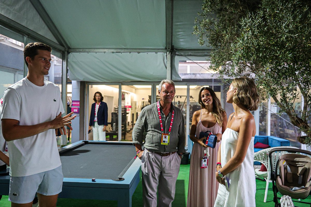 josemorgado's tweet photo. Margarida Corceiro with Alex Blockx at the @EstorilOpen! https://t.co/aoigZbLLgN