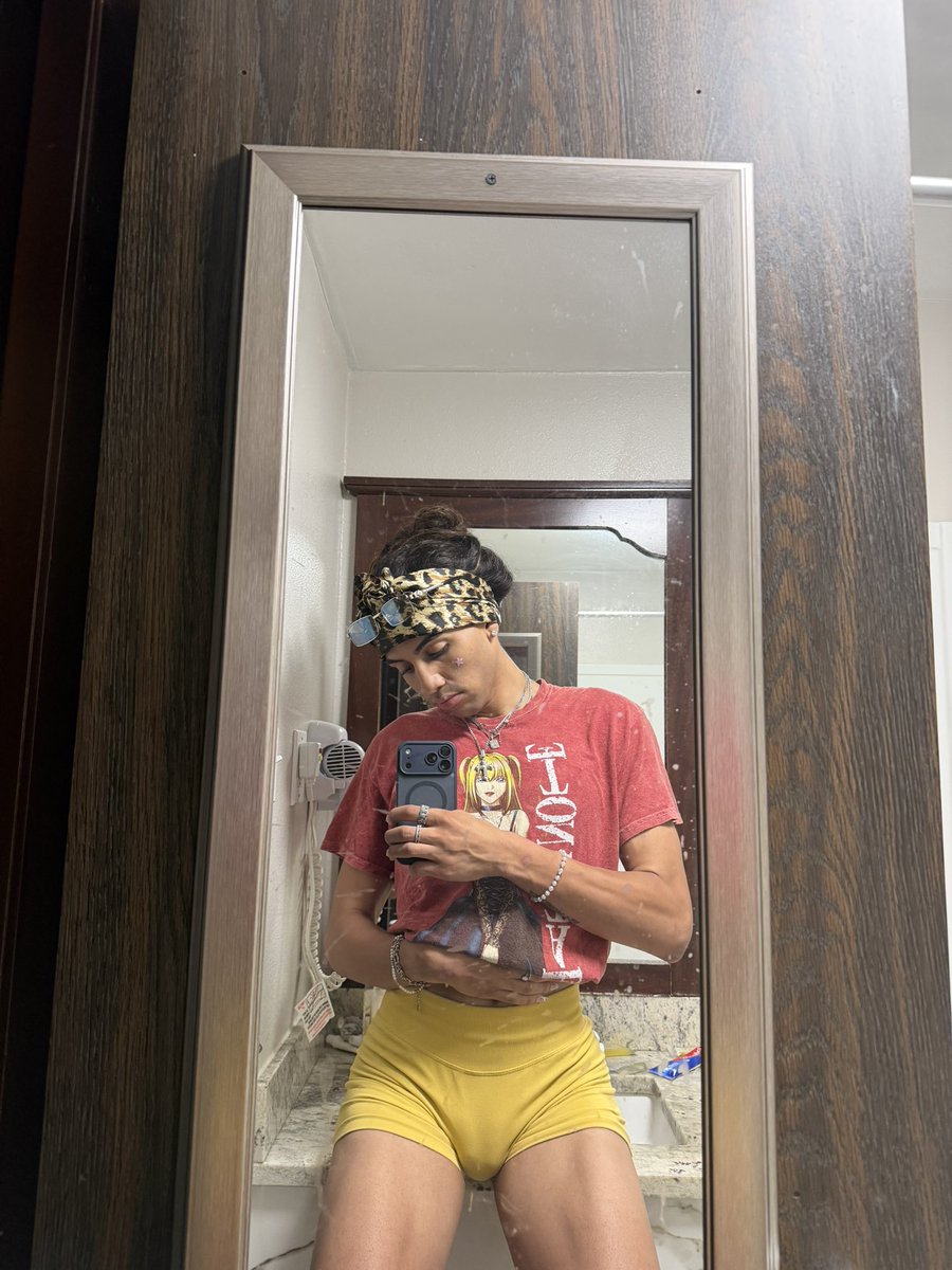 AmazonBambii's tweet photo. Starting HRT next month and I’m already in my soft freak era 😵‍💫

Bitchhhhhh, the soft life is about to hit different…

Who’s ready to watch me bloom? 🌸

#HRT #StartingHRT #Trans #Transgirl #GlowUp https://t.co/9KSB7dpTLE