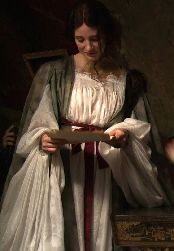 frankvnstein's tweet photo. That's Victoria Frankenstein... https://t.co/s07iP2SoQi