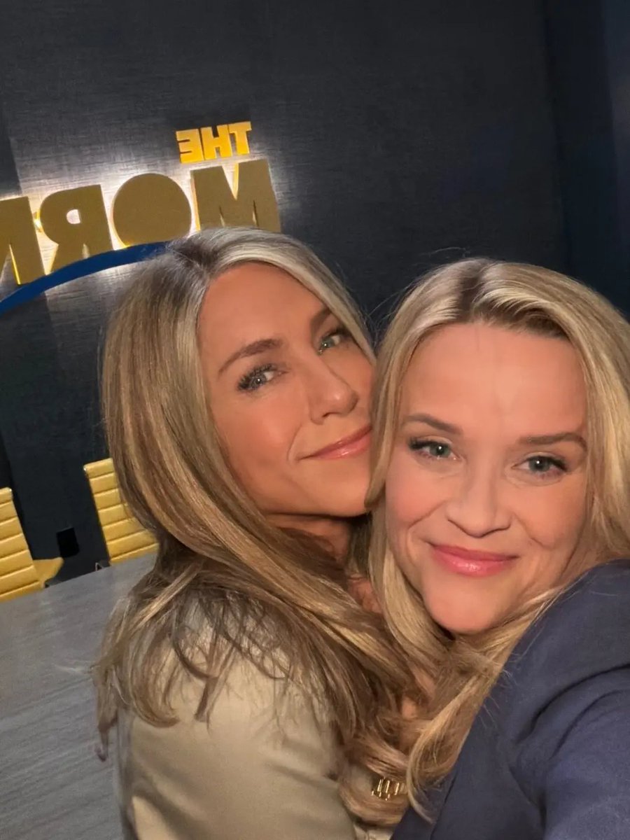 jen_aniston744's tweet photo. The Morning Show, with Reese Witherspoon. Returning for its fifth and final season in 2027. #themorningshow #appletv #hellosunshine https://t.co/eYTO9TJBWW