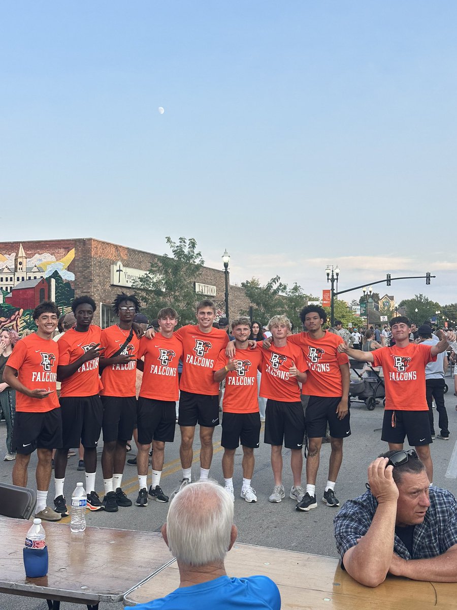 BGSUMSoccer's tweet photo. Join men’s soccer at @fireflynightsbg
#GoFalcons #AyZiggy 🟠🟤 https://t.co/3K9sjtRpku