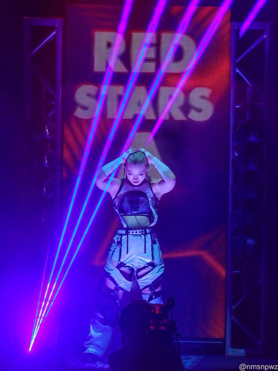 AKIRA_K____'s tweet photo. 吏南さん。

シンデレラ以来。
どうしても、
またシングルでお会いしたかった。

なんとしても、勝つ。
あんたの夏にはさせねぇ。

#STARDOM https://t.co/2xxSZkcBiC