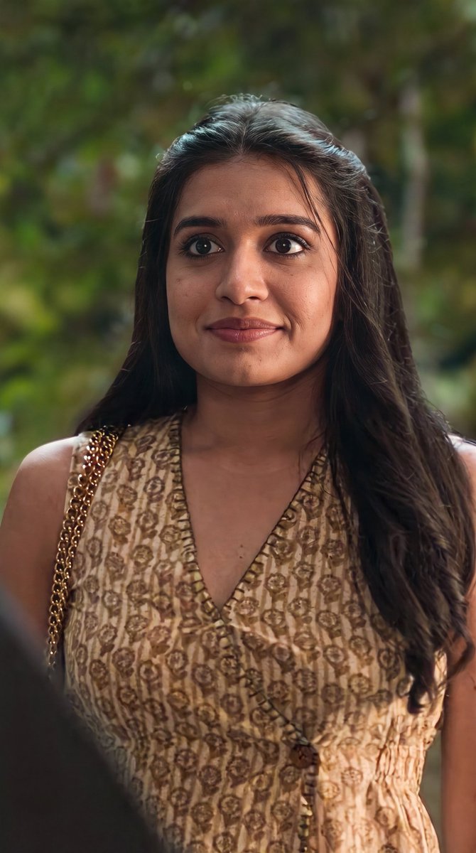 KollywoodCinima's tweet photo. Actress #SamyukthaViswanathan from the latest flick #DoubleOccupancy impresses with her soft expressions, powerful emotions, and effortlessly natural screen presence, leaving a lasting impact in every memorable scene. https://t.co/grXTNkW1QB