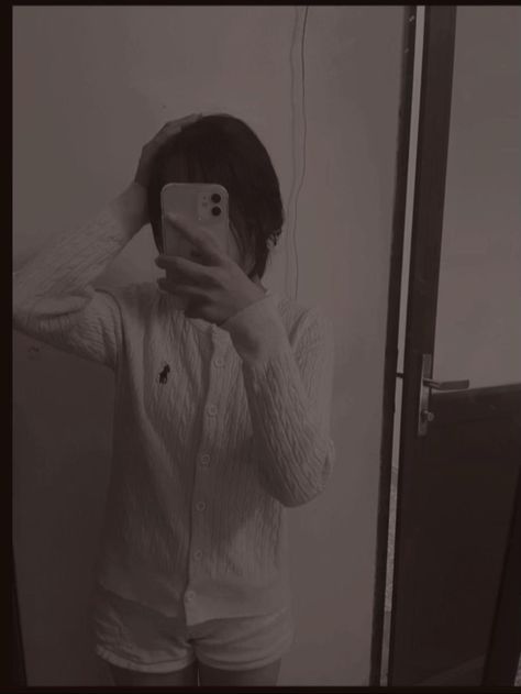 RG62's tweet photo. Cozy vibes in a soft cardigansimplicity over everything
apB https://t.co/uNxA1aqzrr