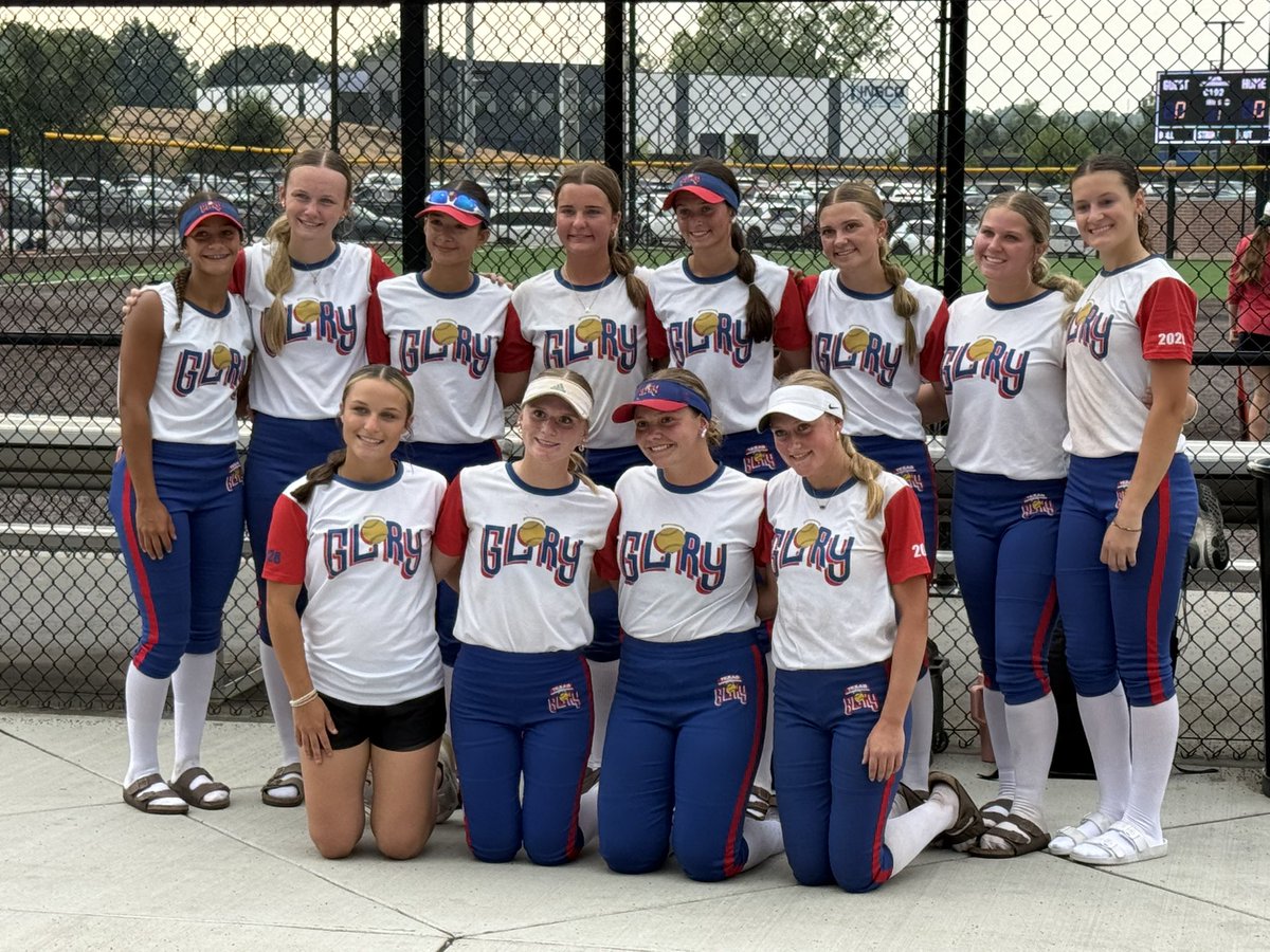 TexGloryKnight's tweet photo. These girls are UNDEFEATED 6-0 this week at Midwest Nationals! Next game 9:45am tomorrow Blue Valley Rec Complex Field 25. Get ready for a big day tomorrow! https://t.co/3Qf3ULrgGx