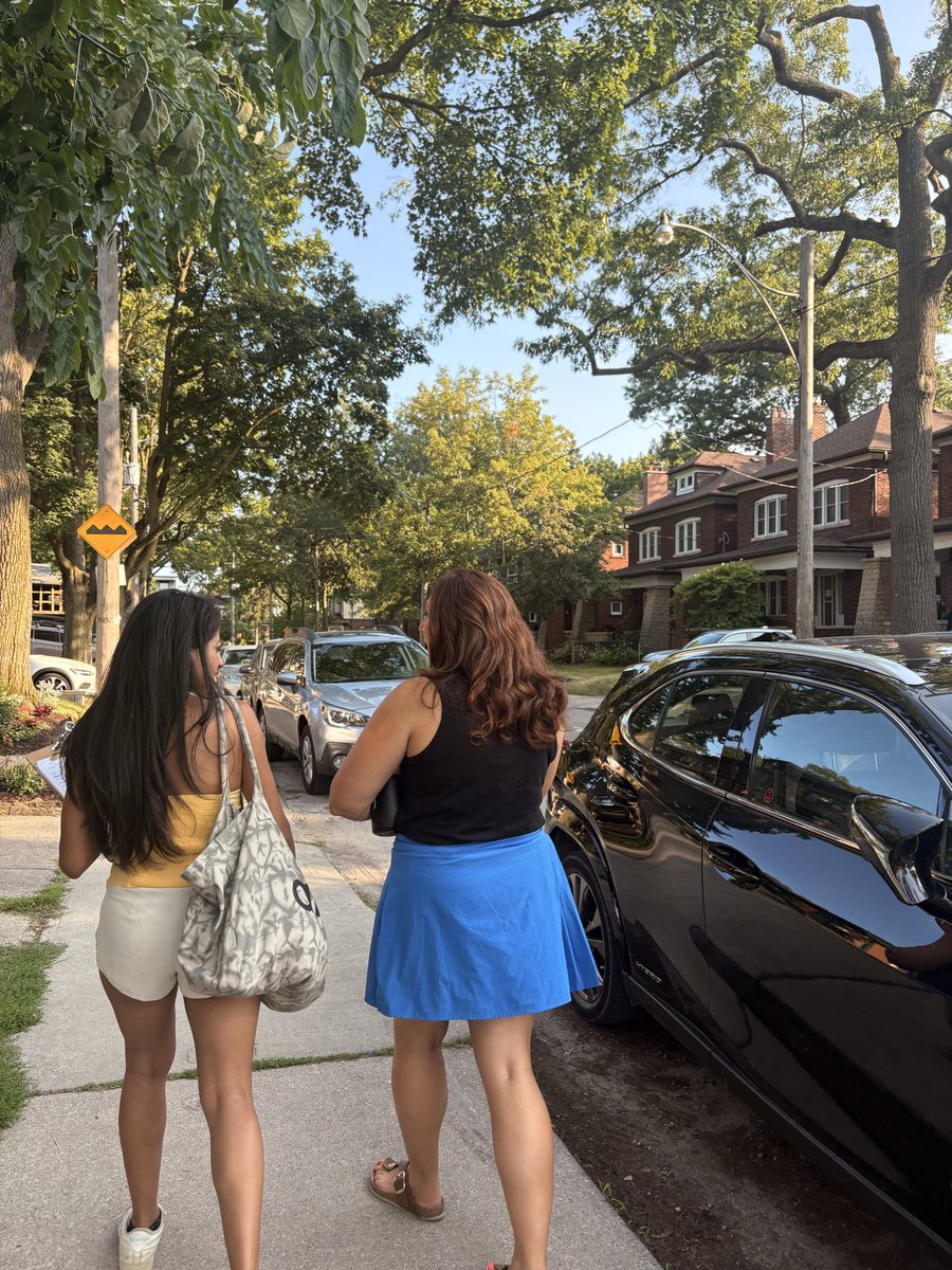 nadia_guerrera's tweet photo. Friday night with these bright lights. ✨

This campaign is powered by incredible volunteers, great conversations, and neighbours who care about the future of our community. Thank you, team!

#Ward4 #ParkdaleHighPark #topoli https://t.co/tYU28XTwEJ