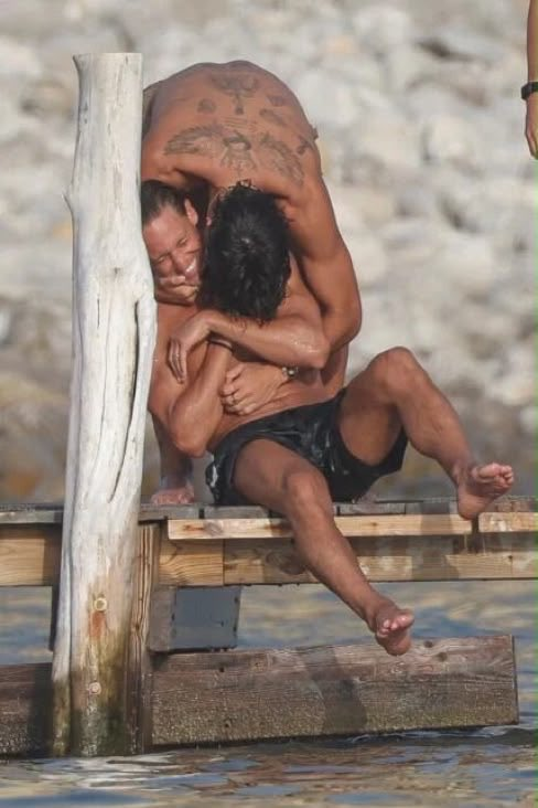 MarioNawfal's tweet photo. 🇪🇸 New photos of Spanish World Cup winners Ferran and Marcos Llorente on holiday are going viral, with people pointing out how "affectionate" the pictures look

We've been here before...

Piqué and Zlatan sparked a full national scandal back in 2010 over standing too close in a parking lot 🤣

Chalk it up to European culture or is this genuinely sus?